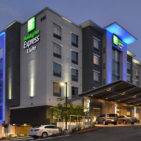 Holiday Inn Express & Suites San Diego - Mission Valley By Ihg Экстерьер фото